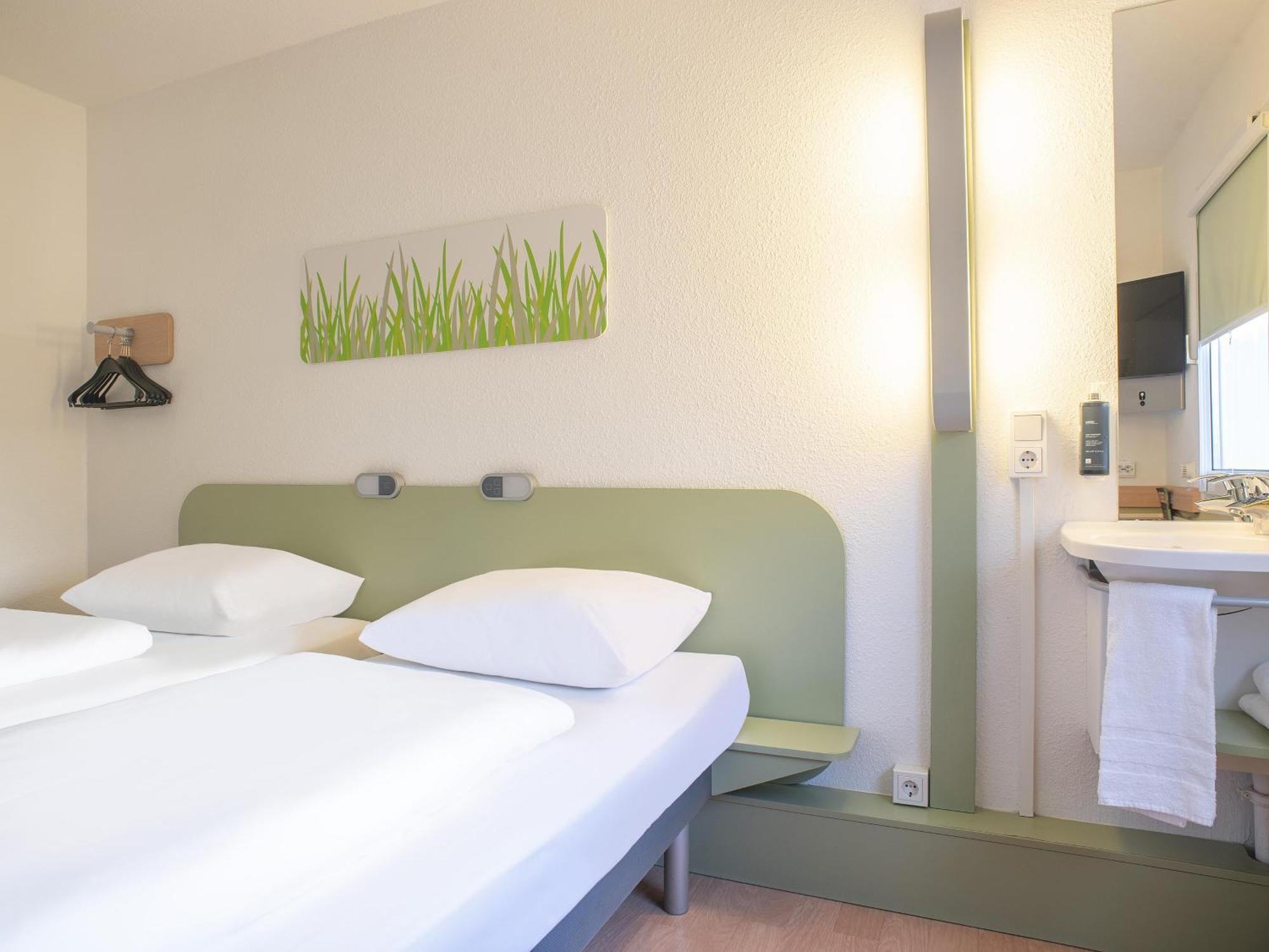 B&B Hotel Dueren Düren - Eifel Extérieur photo